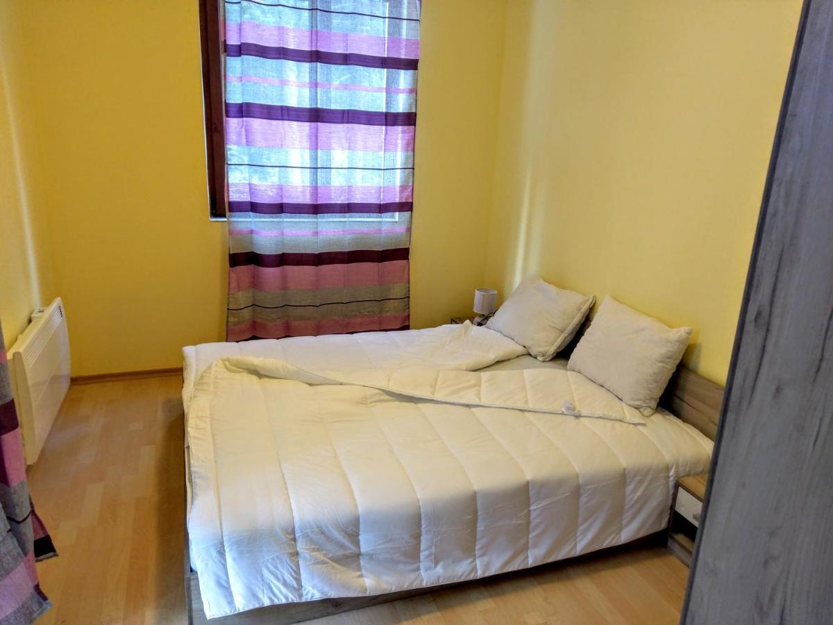 Private Apartments Nevena 潘波洛沃 外观 照片